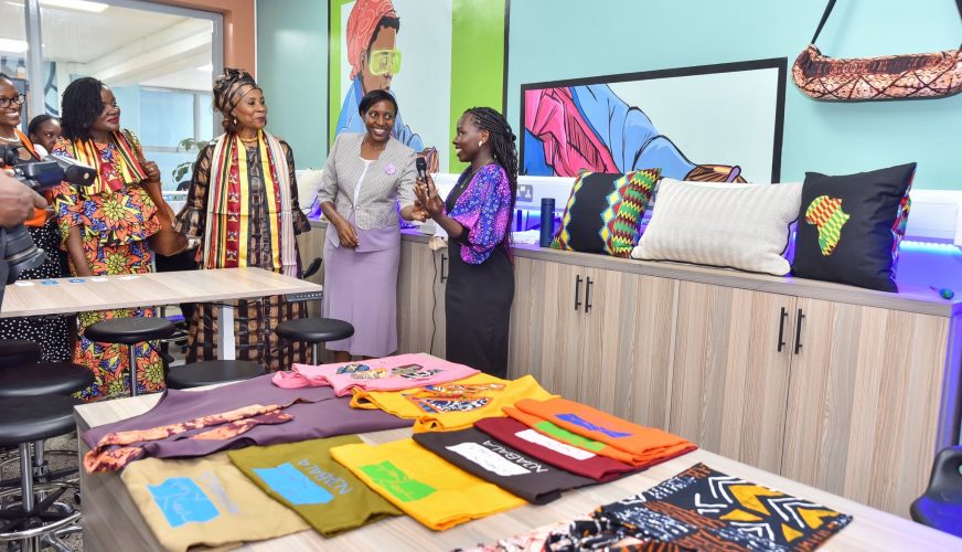 student_in_the_textiles